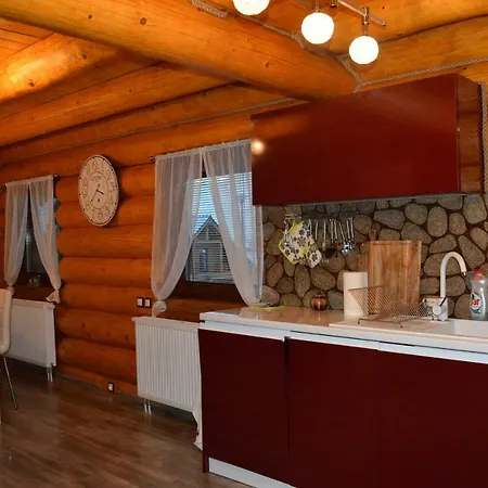 Casa de Férias Zrubový Dom - Moon Nová Lesná