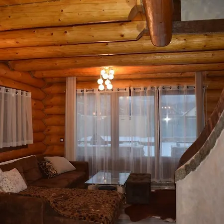 Zrubový Dom - Moon *