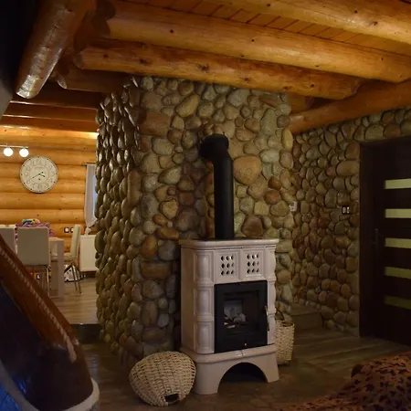 Zrubový Dom - Moon *